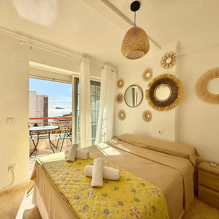 Sea Views Levante Ana 公寓 *
